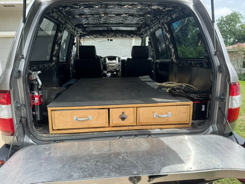 Cargo sleep platform built-in